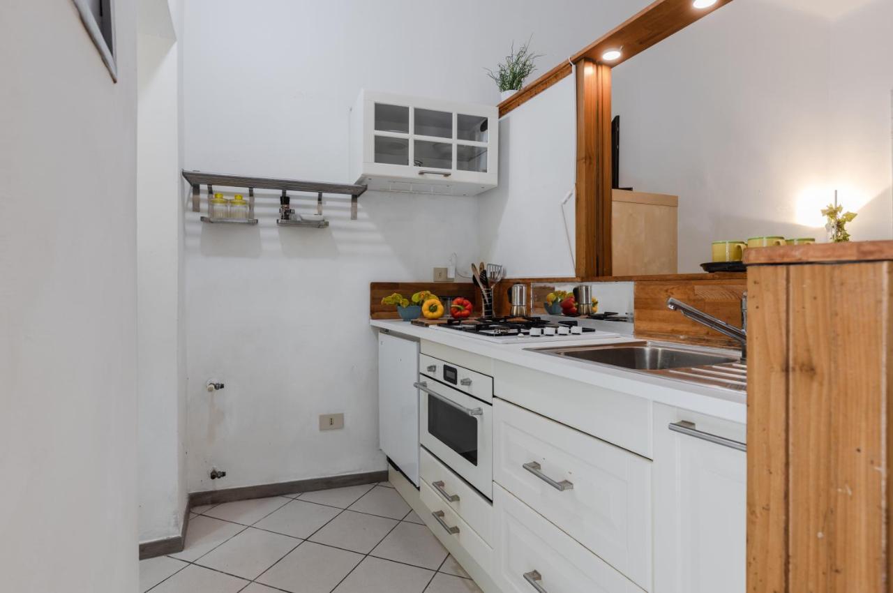 Tuttomondo Central Flat With Private Courtyard Πίζα Εξωτερικό φωτογραφία