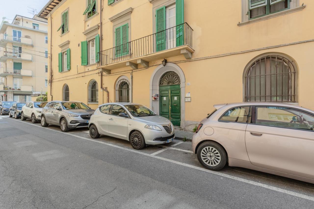 Tuttomondo Central Flat With Private Courtyard Πίζα Εξωτερικό φωτογραφία